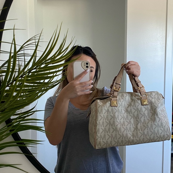 Michael Kors Medium Chain Grayson Beige Satchel Bag - Picture 7 of 7